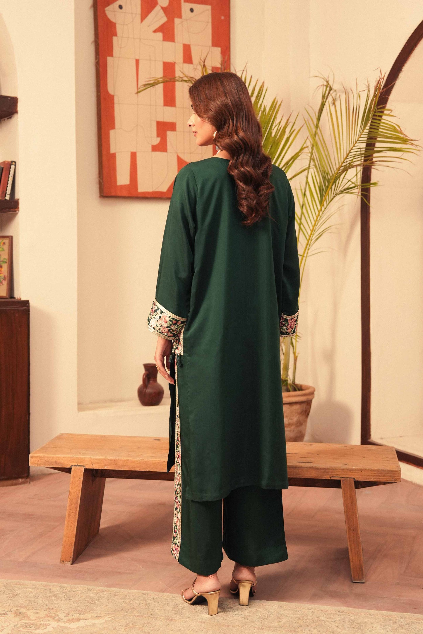 Vera | Silk Embroidered 2PC