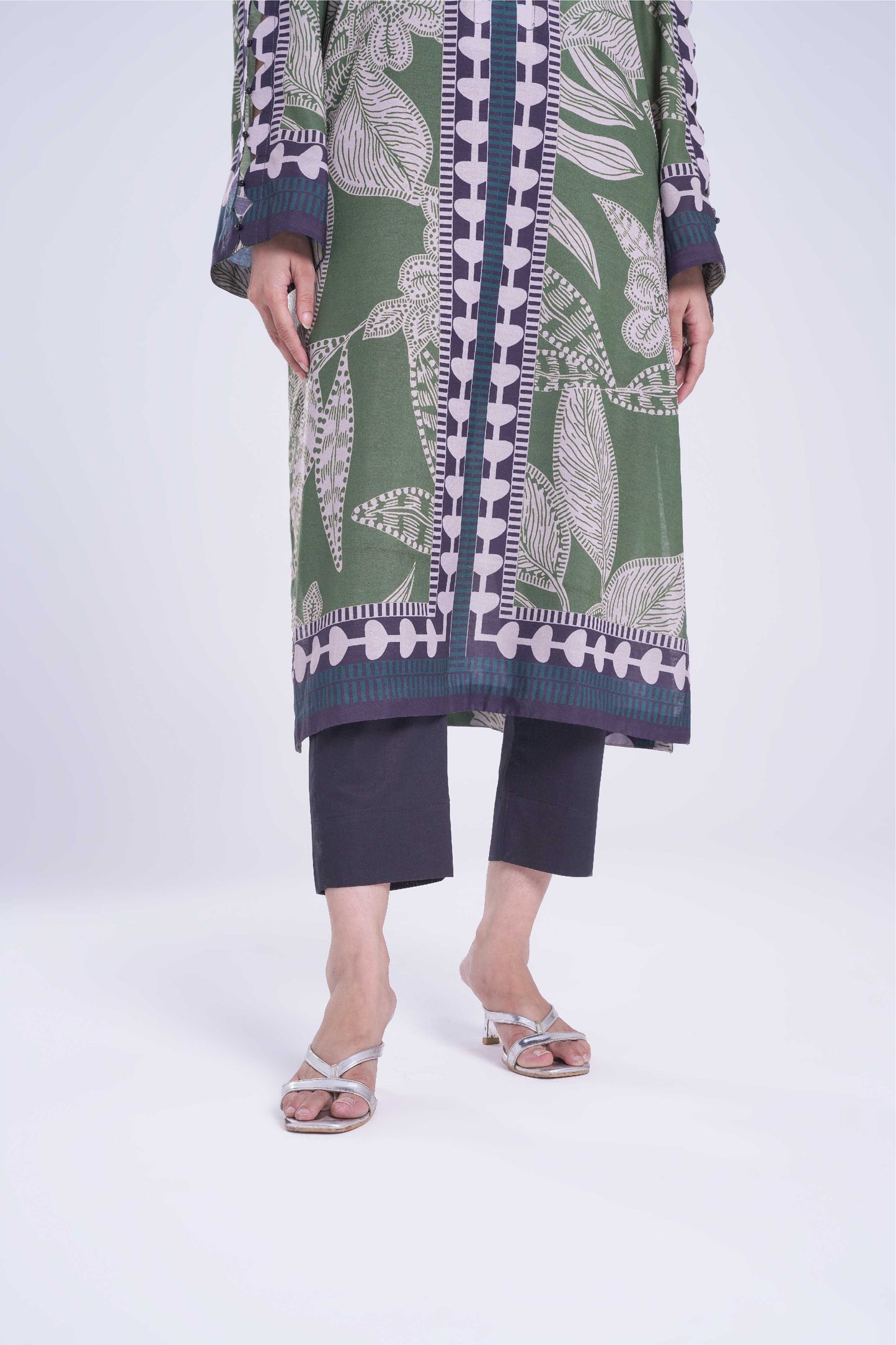 Avenza | Printed Shirt