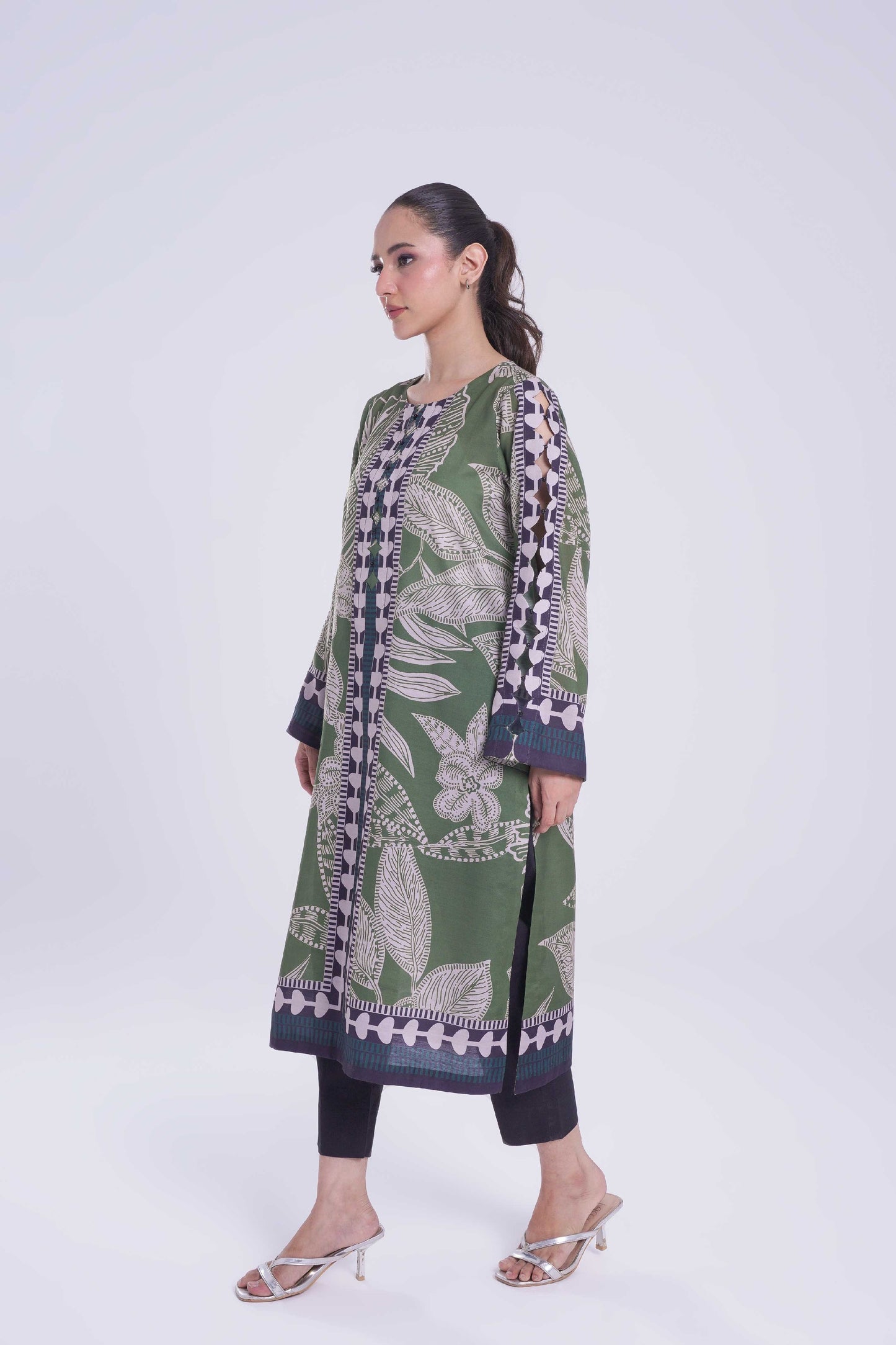 Avenza | Printed  Shirt